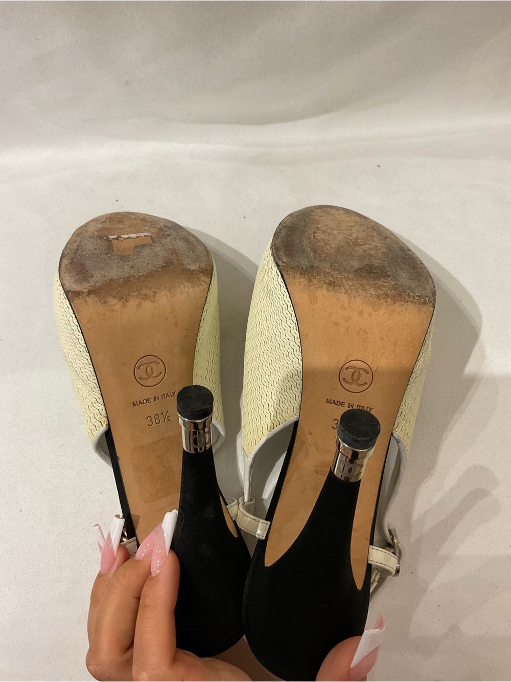 Chanel Pumps - Picture 4 of 5